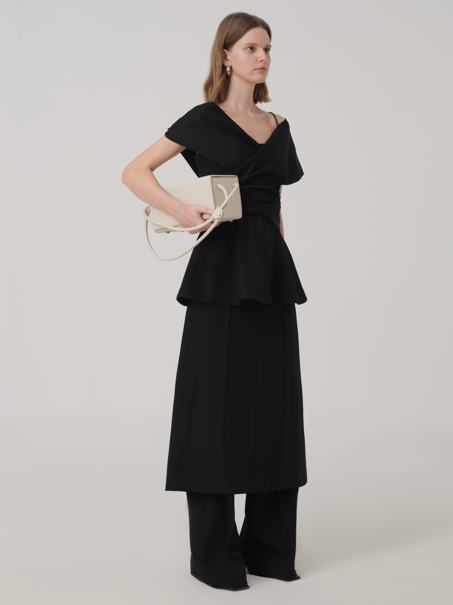 会员价商品HEART SHAPE SATIN BLOUSE