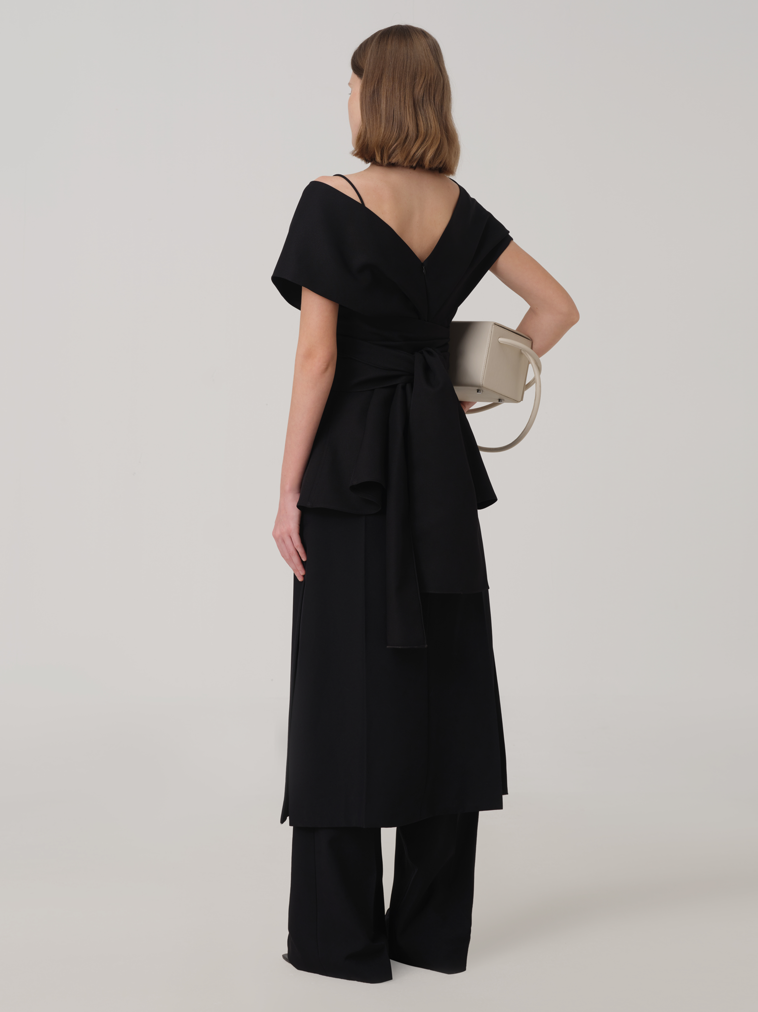 会员价商品HEART SHAPE SATIN BLOUSE