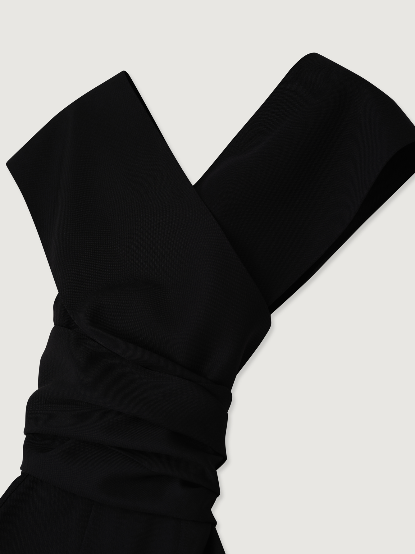 会员价商品HEART SHAPE SATIN BLOUSE